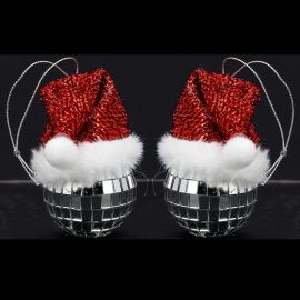 2 Boules de noel a facettes avec Chapeau