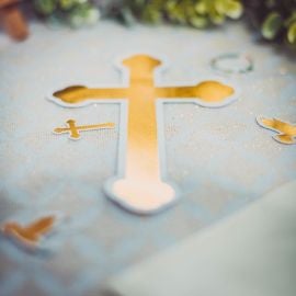 6 Déco de table eucalyptus Croix Colombe