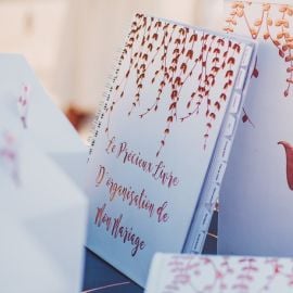 Livre d'or organisation de mariage vegetal rose gold