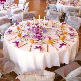 nappe ronde tissu intisse blanc 240