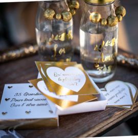 Boite de jeu de 35 questions petit coeur or