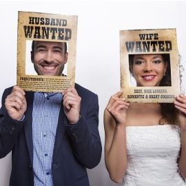 Pancarte Photobooth Husband and Wife Wanted 