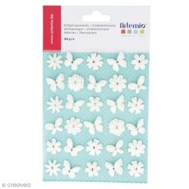 Papillons fleur papier blanc