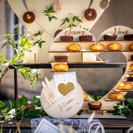 Présentoir Coeur pour petit fours
