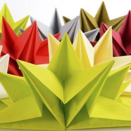 Serviette pré pliée en papier Vert anis