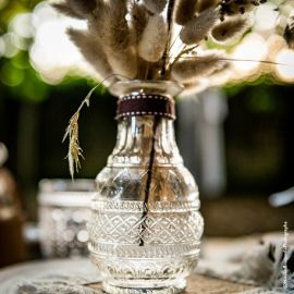 Vase en verre rond a l'ancienne