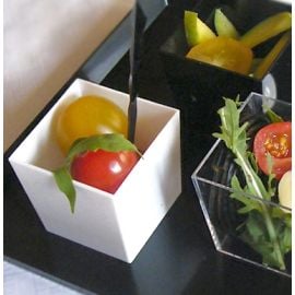 verrine cubique en plastique blanc