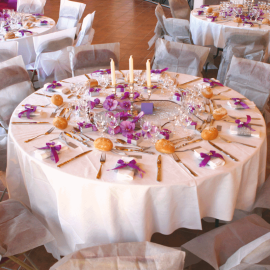 nappe ronde tissu intisse blanc 240