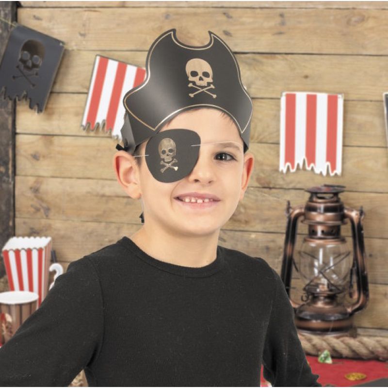 Super-héros, pirates et indiens Super-héros, pirates et indiens