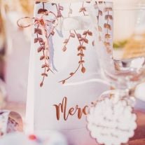 Chemin de table gaze de coton Vieux Rose pas cher - Decoration mariage -  Badaboum