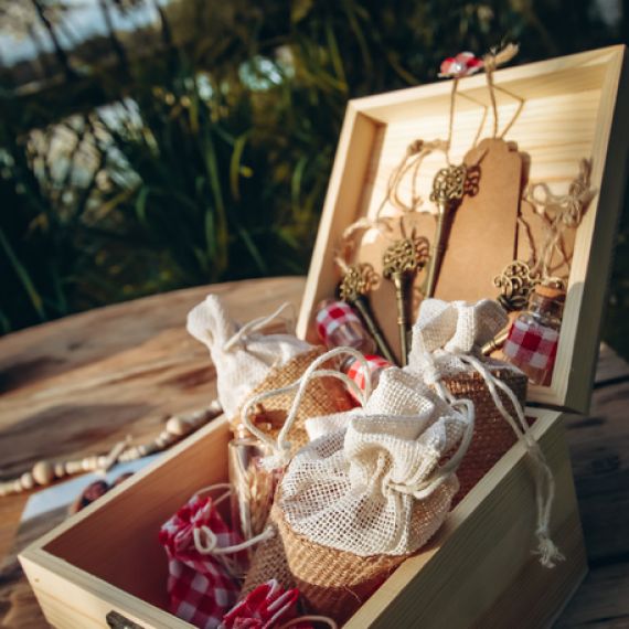 Boîte souvenir en bois