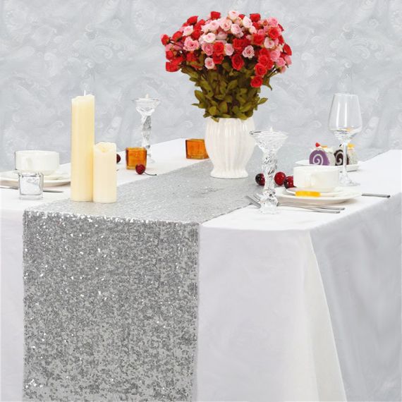 Chemin de table Venise Sequins Argent, decoration mariage - Badaboum