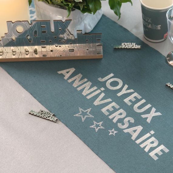 Chemin De Table Anniversaire 180x35 Cm - Motif "Happy Birthday" Avec Animaux, En Polyester, Réutilisable Et Imperméable