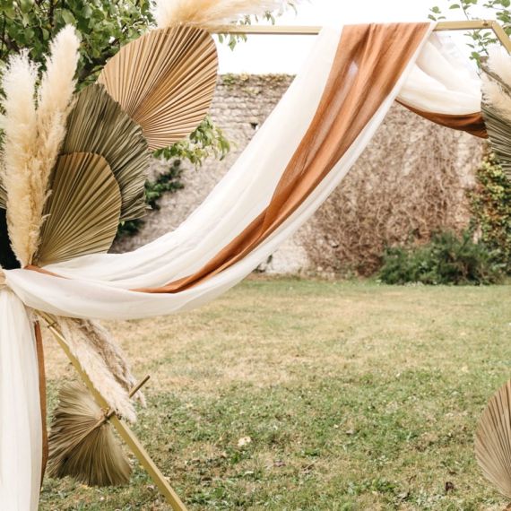 Grande Arche décorative en métal Blanc pour mariage, décoration de salle -  Badaboum